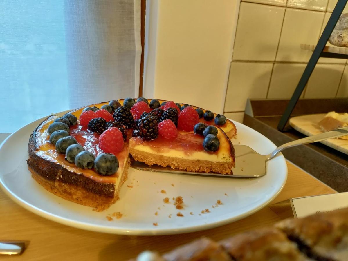 Maeva Guesthouse Puegnago Buitenkant foto